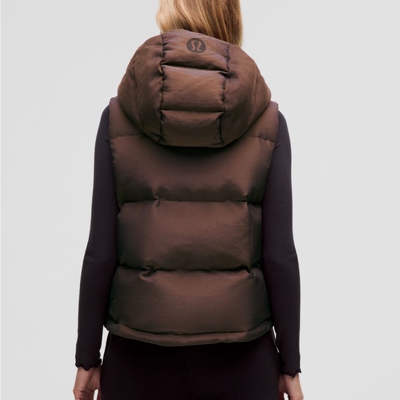 Wunder Puff Cropped Vest - Picture 3 of 13